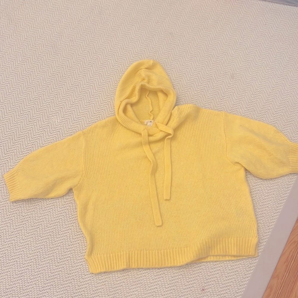 H&M Sweater